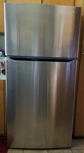 Mbm65451106 Lg Refrigerator 1 Yr 10 Month Aged