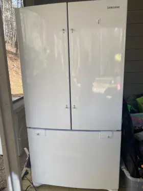 Rf263aewp Lg Refrigerator White French Doors 36 Inch With Freezer Drawer