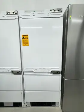 Hcb1580 Liebherr 30 Inch Panel Ready Bottom-freezer Refrigerator