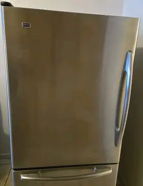 Mbl2258xes1 Maytag Bottom-freezer Refrigerator Stainless Steel Front
