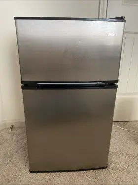 Whd-113fss1 Midea Mini Fridge With Freezer