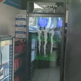 Monster Energy Gcg-26-c334b Single Door Refrigerator Led Black Gloss