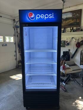 Pepsi Cd26 Large Cooler 6 9 Inch Tall 5 Shelf S Mint Condition