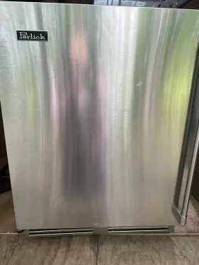 Hc24ro-4-1l Perlick 24-inch C-series Stainless Steel Outdoor Refrigerator - Left Hinged
