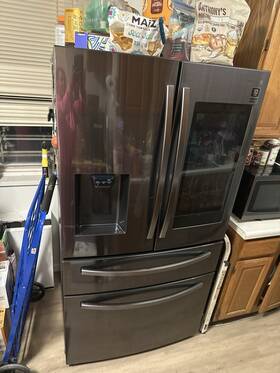 Samsung 6355745 Familyhub 27.7 Cuft 4door Frenchdoor Fingerprint Resistant Refrigerator