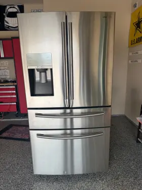 Rf28jbedbsr Samsung 887276142364 - 27.8 Cu. Ft. 4-door French Door Refrigerator With Food Showcase