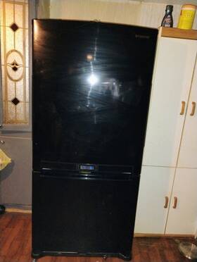 Samsung Rb195acbp Two Drawer Refrigerator Black