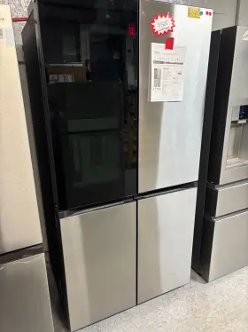 Rf23db9700qlaa Samsung New Scratch And Dent Bespoke 23 Cu. Ft. 4-door Refrigerator