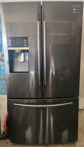 Rf28hfedbsg Samsung Black Stainless Steel French Door Refrigerator Ice Maker Water Dispenser