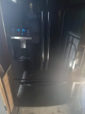 Rf28hfedtbc Samsung Refridgerator Blk Works Well