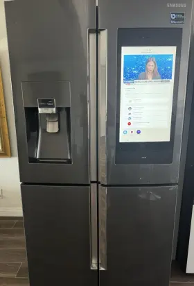 Rf28m9580fr Samsung Family Hub 4-door Flex Refrigerator For Sale