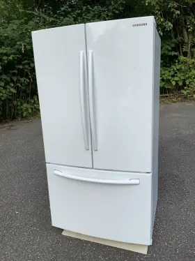 Rf28t5001ww Samsung 28 Cu. Ft. Large Capacity 3-door French Door Refrigerator White
