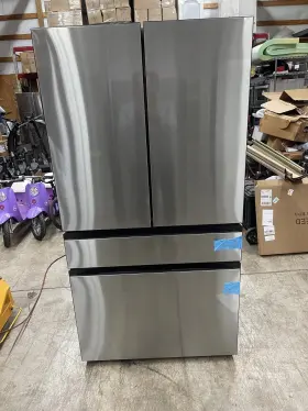 Rf70f23der Samsung 23 Cu Ft Bespoke Counter Depth Fridge - Scratch And Dent Deal