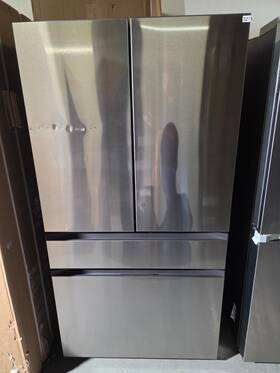 Samsung Rf70f23dera 23 Cu.ft 4-door Flex Refrigerator Stainless Beverage Center