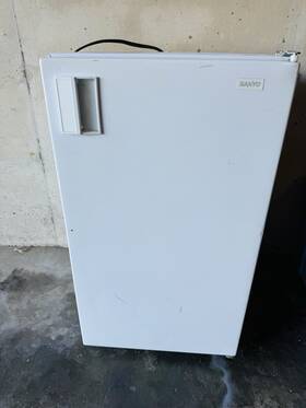Sanyo Sr-361w Mini-refrigerator