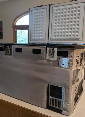 Cl56d Snowmaster Portable Fridge/freezer. Overlanding Camping 12v 120v