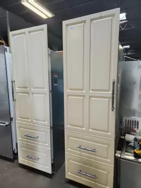 700tf Sub-zero 700tr And Column Set 2008 Build Panels Have Been Removed