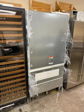 736tci Sub-zero 36 Inch Panel Ready Bottom Freezer Refrigerator 2007