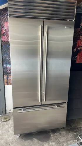 Bi-36ufd Sub-zero Bi-36ufd/s/th Built-in French Door Refrigerator Stainless Steel