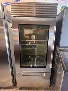 Sub-zero Bi-36ug/s/ph Used 36 Inch W Ss Sub-zero Bottom Freezer Refrigerator Glass Front Model