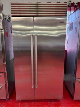 Sub-zero Bi42ssph 42 Inch Subzero Refrigerator Freezer Side By Used 09/2015
