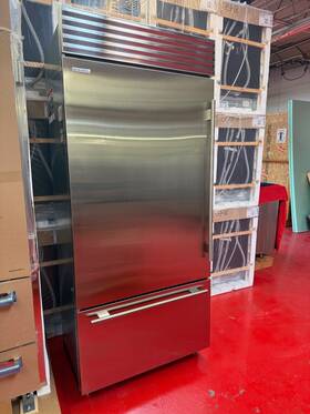 Sub-zero Cl3650ustl 36 Inch Subzero Refrigerator With Bottom Freezer New 2024