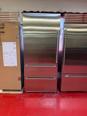 Det3650ciidl Sub-zero 36 Inch Subzero Refrigerator Freezer New Showroom 10/2023 Model