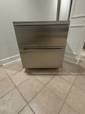 Id30r Sub-zero Refrigerator - Under Cabinet Barely Used Stainless Steel