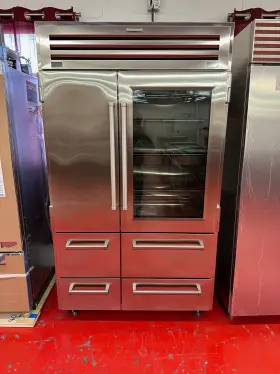 Pro4850g Sub-zero 48 Inch Subzero Pro Refrigerator Freezer Glass Door New Showroom Model