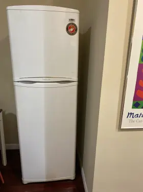 Ff1320w Summit Refrigerator Counter Depth
