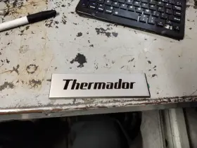 10010271 Thermador Prd304 Badge Open Box