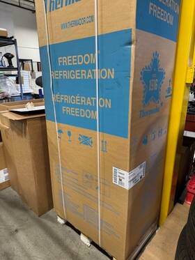 Thermador T18iw905sp 18 Inch Column Panel Ready Wine Refrigerator New - Factory Sealed