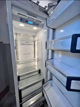 T24ir70nsp Thermador T24ir900sp 24 Inch Custom Panel R.h. Hinge Column Refrigerator