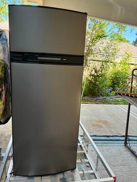 Thetford N4150a-u151m191r52x Rv 3 Way Refrigerator 5.3 Cu In
