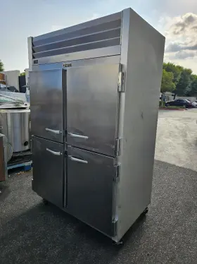 G20000 Traulsen 52 1/10 Inch Two Section Reach In Refrigerator 115v Baker Pan Racks