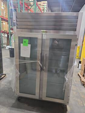 Traulsen G21010 - Dealers Choice Display Refrigerator