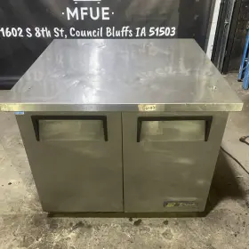 Tuc-36-34 True Pre-owned Model Under Counter Refrigerator Tested
