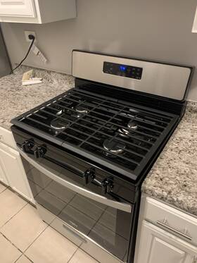 Whirlpool 2220699 White Kitchen Set Package Deal To Include Refrigerator Gas Stove