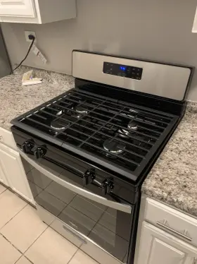 2220699 Whirlpool White Kitchen Set Package Deal To Include Refrigerator Gas Stove