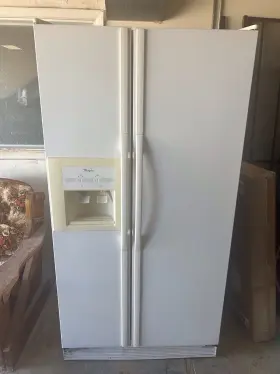 Ed25pqxfw81 Whirlpool Side By Refrigerator Great Inch Garage Frig Needs Cleaning 25 Cu Ft
