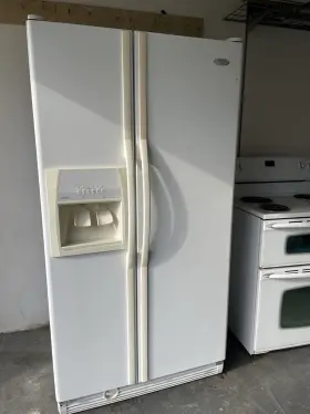 Ed5vhgxmq00 Whirlpool Refrigerator European Style Doors White