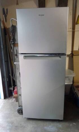 Whirlpool Wrt112czjz00 Refrigerator 11 Cu. Ft. Metal Doors Top Freezer