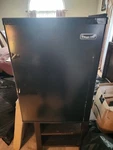 Used Magic Chef MCBR240B 2.4 Cubic Feet Refrigerator, Black. Price: $59.99.