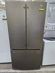 GWE19JMLES 33" Slate Cd French Door Refrigerator Nob #160213 Open. Price: $1349.00.