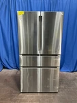 Bosch 800 Series French Door Refrigerator B36CL80ENS (msrp : $3799) 397 Open. Price: $1899.00.