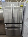 Profile PJE23BYWFS 36" Stainless Cd French Door Refrigerator #160595 Used. Price: $1899.00.