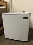 1.7 Cu. Ft. Freezerless Mini Fridge, White By Magic Chef (seattle) Used. Price: $60.00.