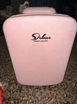 Simple Deluxe Euc 12V Hot Cold 4 6 Cans Skin Care Mini Refrigerator Pink Used. Price: $19.99.