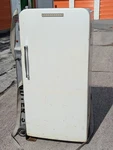 Vintage American Motors Kelvinator Refrigerator Freezer Fridge K42-1-11R Used. Price: $3000.00.